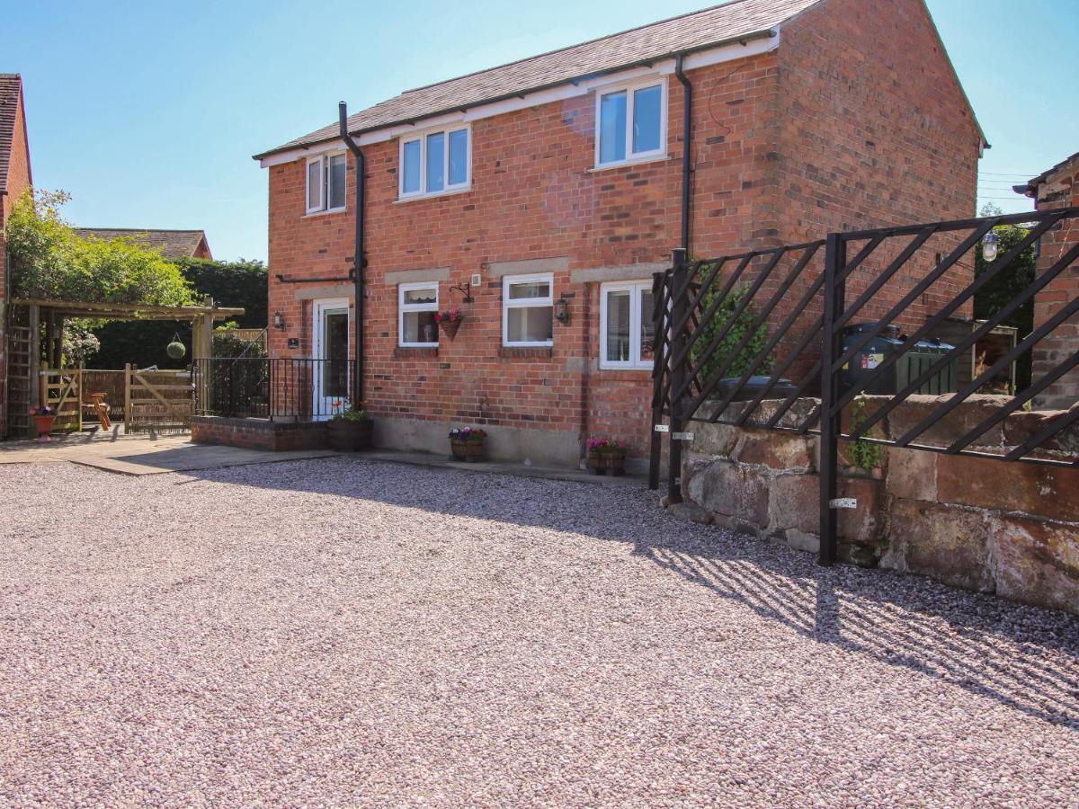 The Coach House At The Gables Villa Shrewsbury Exterior photo